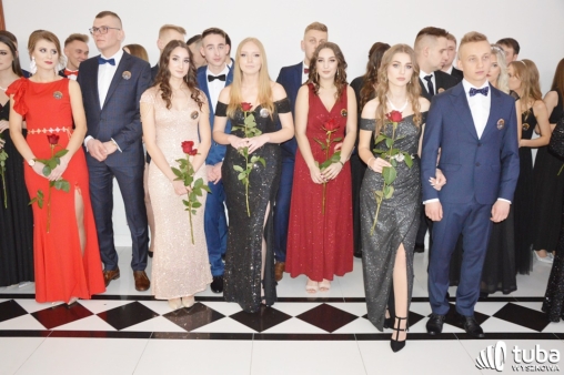 „Bal na sto par”. Studniówka Zespołu Szkół nr 1 w Wyszkowie (VIDEO)