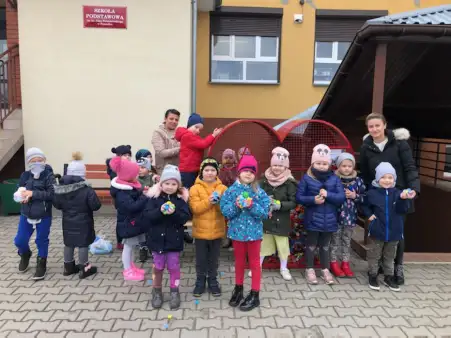 Rząśnik. Zakręceni na punkcie pomocy