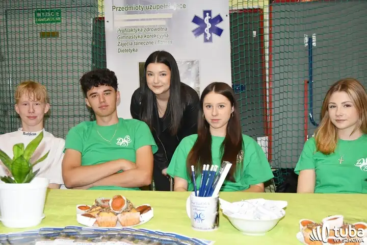 „W naszej szkole poczujecie się jak w domu”. Dzień otwarty w ZS nr 3 w Wyszkowie