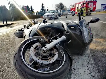 Motocyklista wymusił pierwszeństwo. Trafił do szpitala