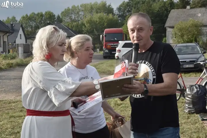Patriotycznie i rodzinnie w Tulewie