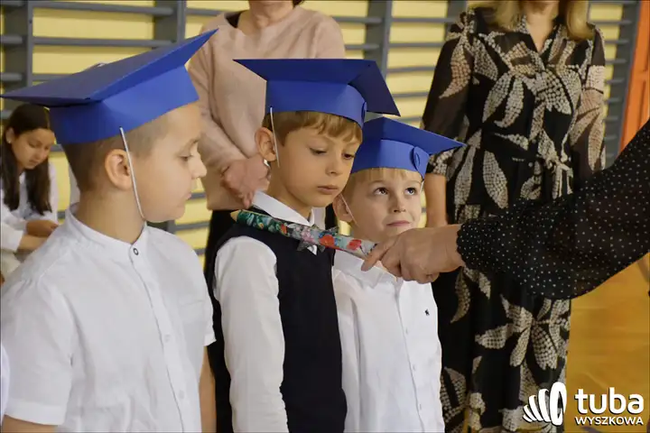 Pierwszaki z "Jedynki" prawdziwymi uczniami! (VIDEO)
