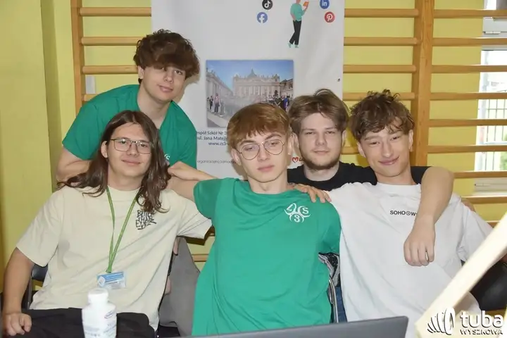 „W naszej szkole poczujecie się jak w domu”. Dzień otwarty w ZS nr 3 w Wyszkowie