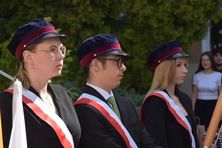 Szkoły powiatowe uroczyście zakończyły rok szkolny