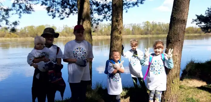 Sztab Niegów sprzątał nad rzekami