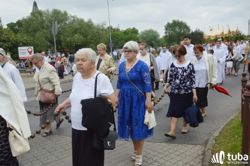 Niech Eucharystyczny Jezus będzie uwielbiony