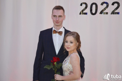 „Bal na sto par”. Studniówka Zespołu Szkół nr 1 w Wyszkowie (VIDEO)