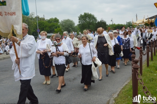 Niech Eucharystyczny Jezus będzie uwielbiony