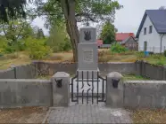 Pomnik w Kamieńczyku jak nowy