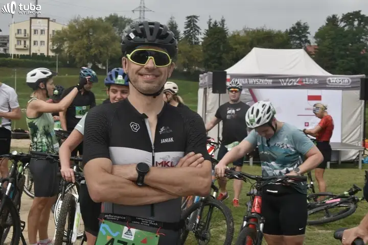 "30 kilometrów w nogach, ramionach i sercach"