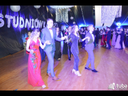 Baśniowy bal studniówkowy maturzystów Zespołu Szkół nr 3 w Wyszkowie (video)