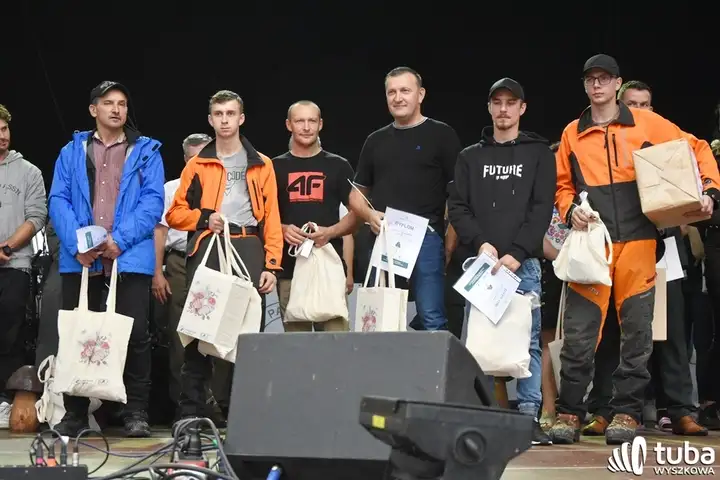 "Największe przedsięwzięcie ekologiczno - edukacyjne". XXI Grzybobranie w Długosiodle