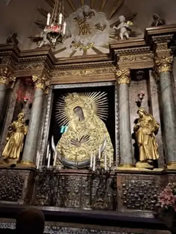 Dotarli z paczkami na Kresy 