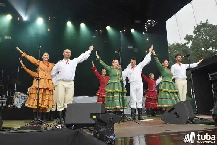 "Największe przedsięwzięcie ekologiczno - edukacyjne". XXI Grzybobranie w Długosiodle