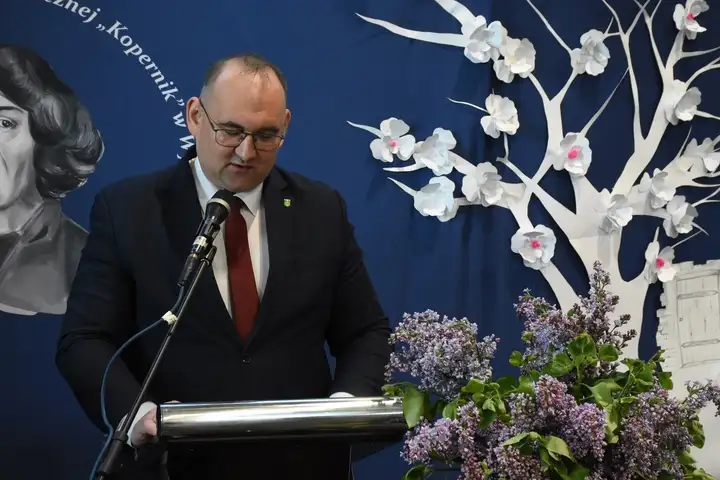 Są już absolwentami