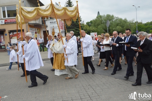 Niech Eucharystyczny Jezus będzie uwielbiony