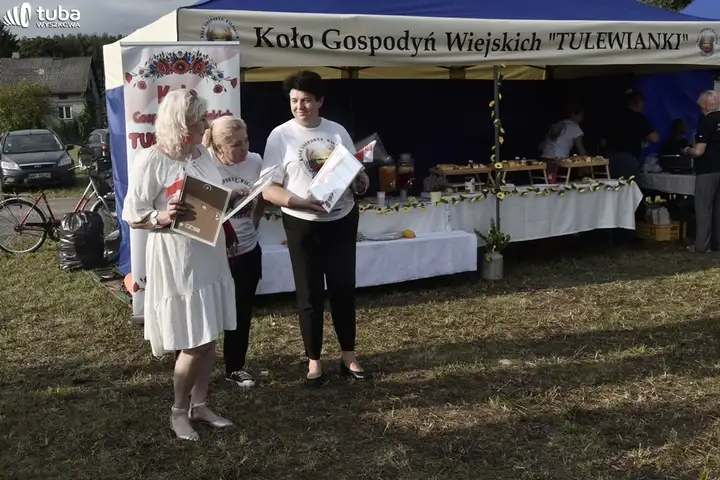 Patriotycznie i rodzinnie w Tulewie