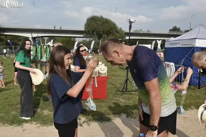 "30 kilometrów w nogach, ramionach i sercach"