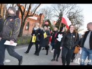 "Bądźcie z nami, z nauczycielami!". Marsz poparcia nauczycieli w Wyszkowie (video)