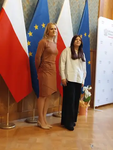 Młodzież ze "Skłodowskiej" nagrodzona w ogólnopolskich konkursach