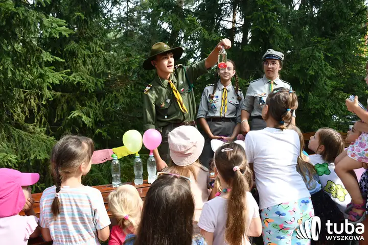 Teatry wędrowne oczarowały dzieci