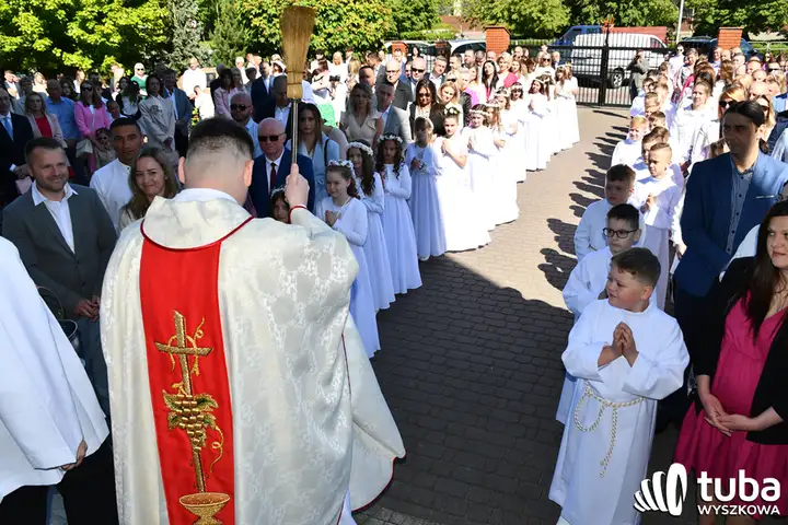 "By serca nasze były gorące". I komunia św. w parafii pw. św. Wojciecha