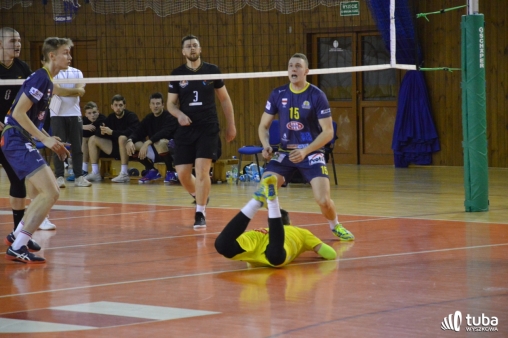 Camper coraz bliżej triumfu w III lidze