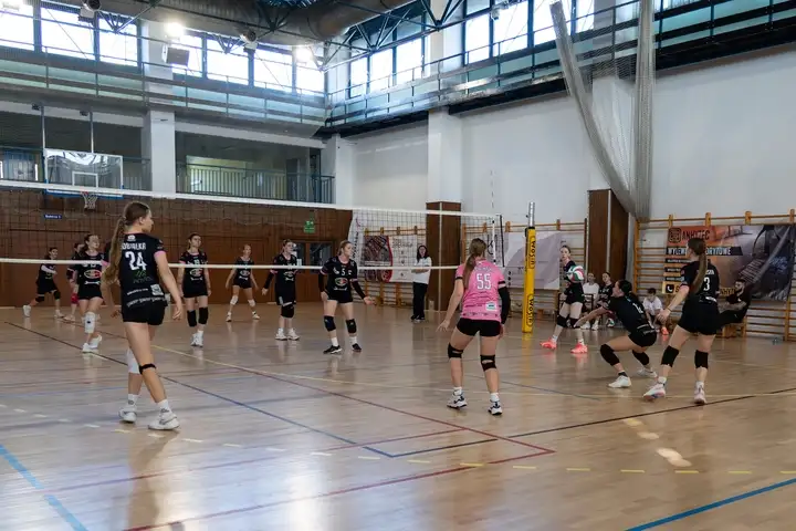 Triumf siatkówki! Za nami historyczny I Turniej Kadetek Volley Wyszków