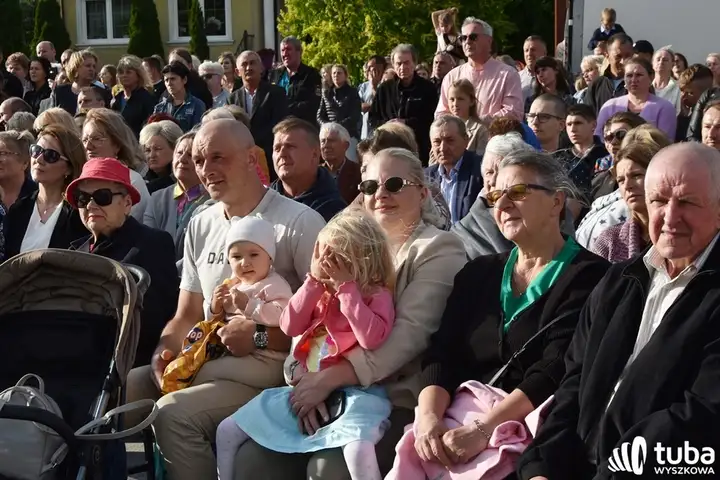 Przez muzykę i śpiew otwierają się na Boga