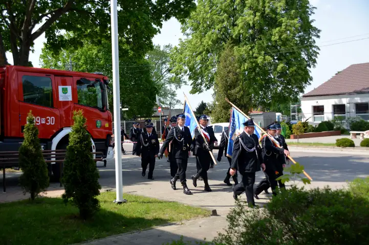 Strażacy z gminy Rząśnik z odznaczeniami