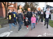 "Bądźcie z nami, z nauczycielami!". Marsz poparcia nauczycieli w Wyszkowie (video)