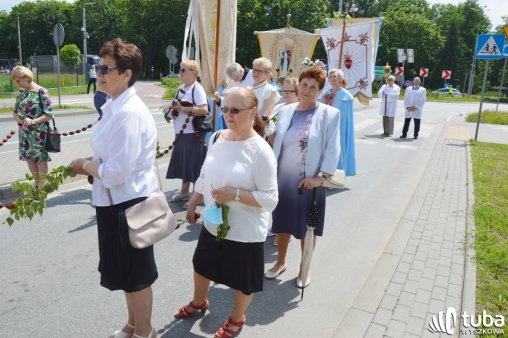 Niech Eucharystyczny Jezus będzie uwielbiony
