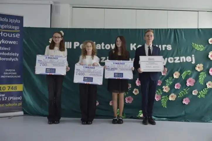 Poezji anglojęzycznej czar...
