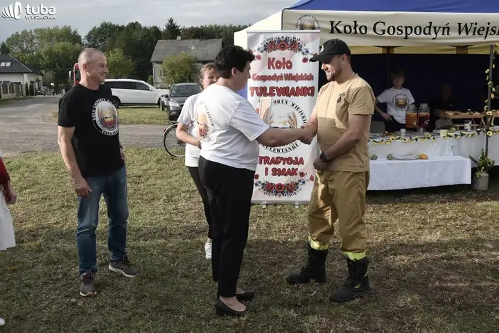 Patriotycznie i rodzinnie w Tulewie