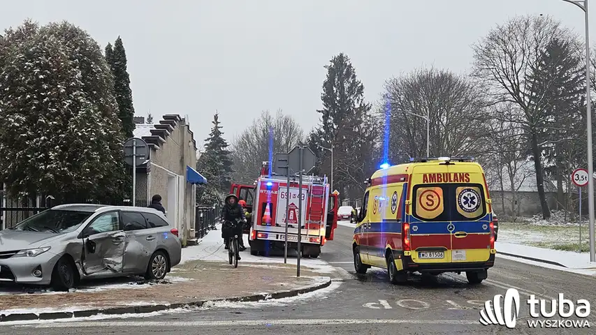 Wjechał w auto z małym dzieckiem 