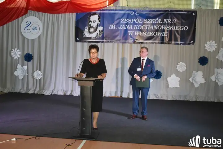 "Ta szkoła jest pięknym składnikiem naszego miasta". 20 lat Zespołu Szkół nr 3  
