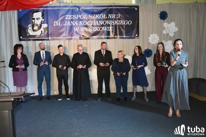"Ta szkoła jest pięknym składnikiem naszego miasta". 20 lat Zespołu Szkół nr 3  