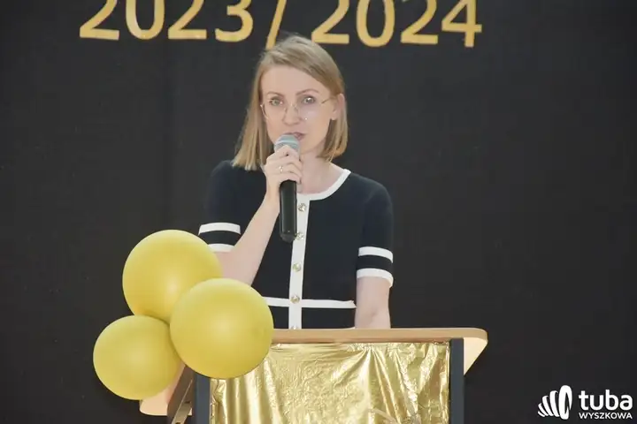 "Na skrzydłach świadectw". Gmina Wyszków oficjalnie zakończyła rok szkolny 2023/ 2024