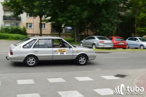 „STAY IN the CAR”. Wyszkowskie (i nie tylko) Złombole wyruszyły w trasę