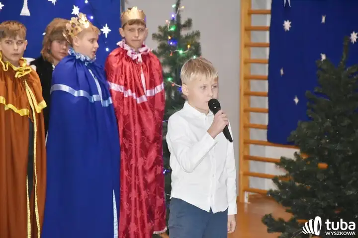Tradycje nocy wigilijnej w Dębinkach