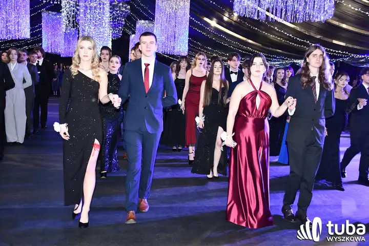 "Ten wieczór jest dla was". Studniówka 2025 I LO w Wyszkowie (VIDEO)