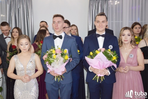 „Bal na sto par”. Studniówka Zespołu Szkół nr 1 w Wyszkowie (VIDEO)