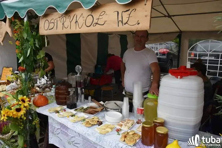 "Największe przedsięwzięcie ekologiczno - edukacyjne". XXI Grzybobranie w Długosiodle