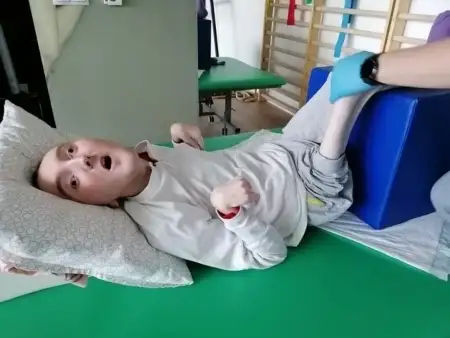 "Bez Was z pewnością sobie nie poradzimy". Ciężko chory Damian i jego mama proszą o pomoc