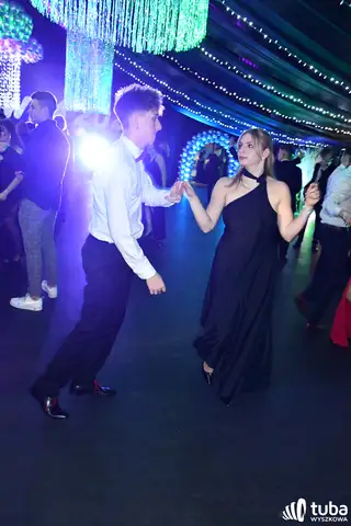 "Ten wieczór jest dla was". Studniówka 2025 I LO w Wyszkowie (VIDEO)