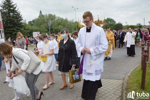 Niech Eucharystyczny Jezus będzie uwielbiony