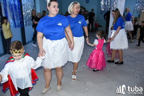 W lodowej krainie - bal w Akademii Marzeń (FOTO, VIDEO)