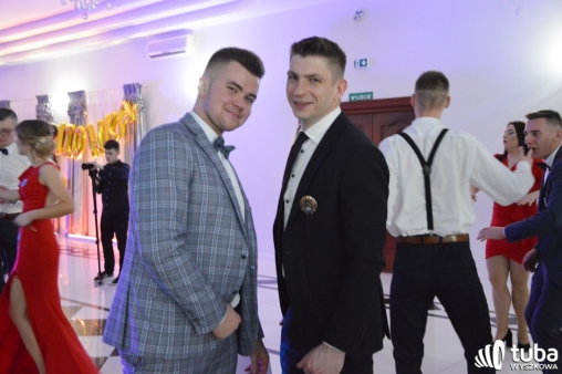 „Bal na sto par”. Studniówka Zespołu Szkół nr 1 w Wyszkowie (VIDEO)