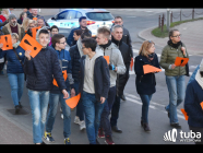 "Bądźcie z nami, z nauczycielami!". Marsz poparcia nauczycieli w Wyszkowie (video)