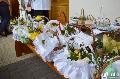 Wielka Sobota. Święciliśmy pokarmy na wielkanocny stół